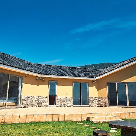 Resort Villa Miko Oshima Zewnętrze zdjęcie